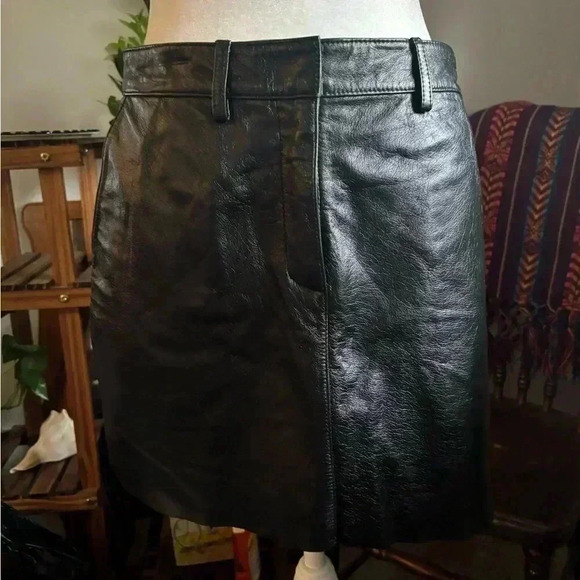 Wilson Leather Maxima Raw Hem Mini Skirt - Picture 5 of 11